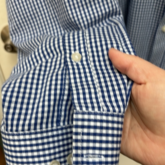 Chaps essentials/wrinkles free regular fit button down shirt 👔 - Picture 5 of 9